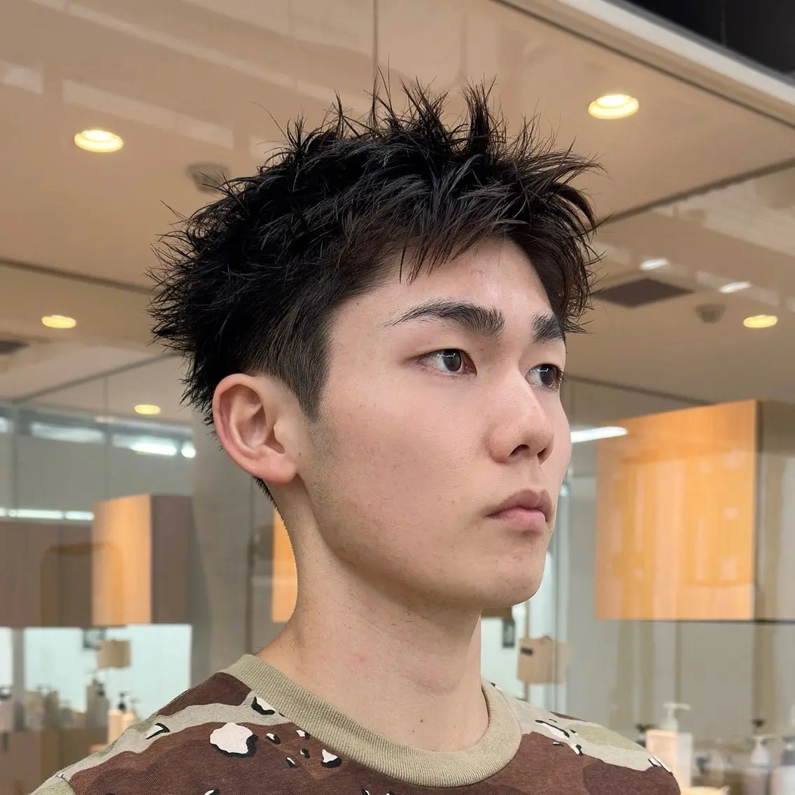 ショート メンズ メンズショート スパイキーショート 刈り上げ メンズベリーショート ベリーショート 渋谷 メンズカット 佐伯 将のヘアスタイル