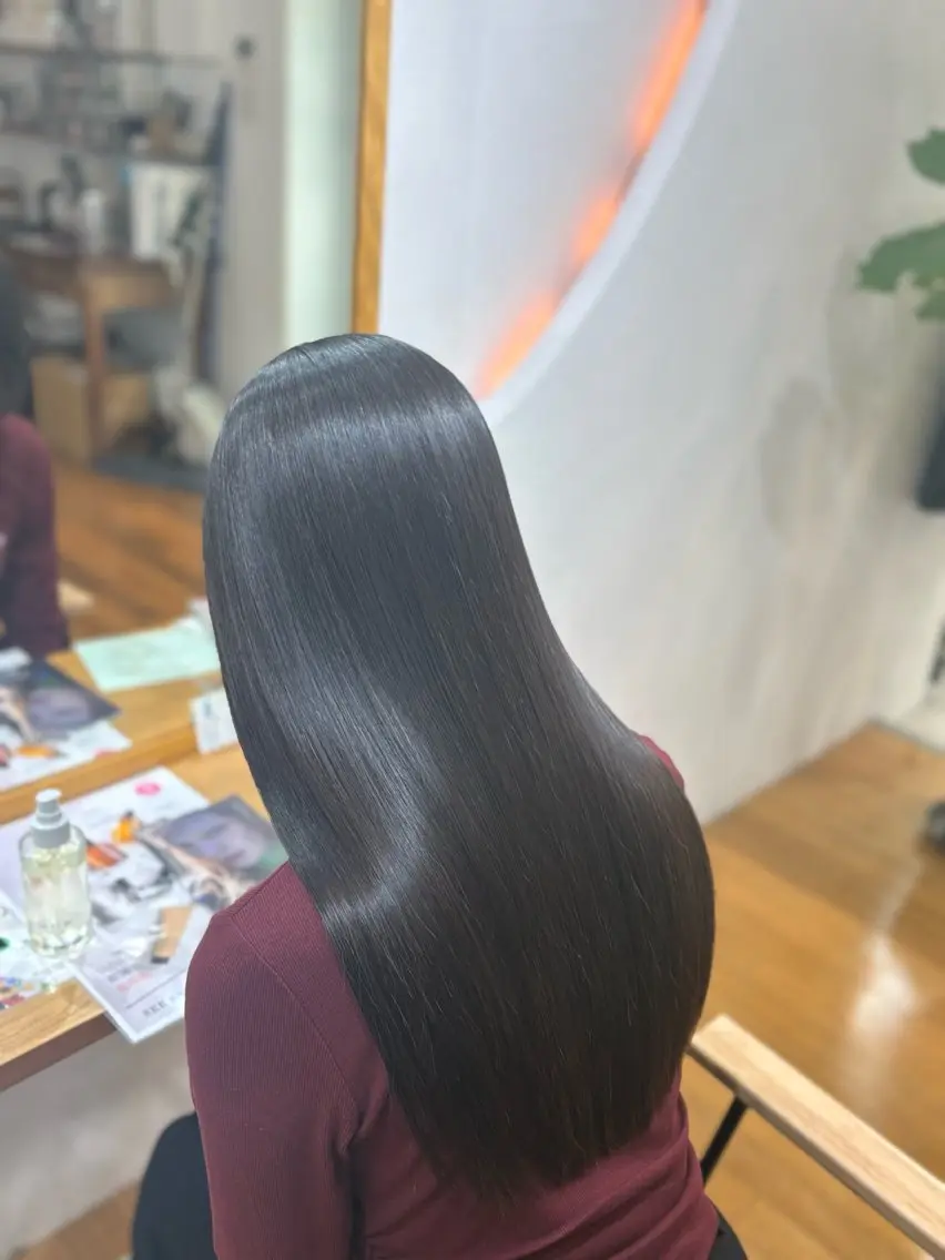 ロング 顔周りカット 髪質改善 トリートメント カット 縮毛矯正 トリートメント 3tuba Asumiのヘアスタイル