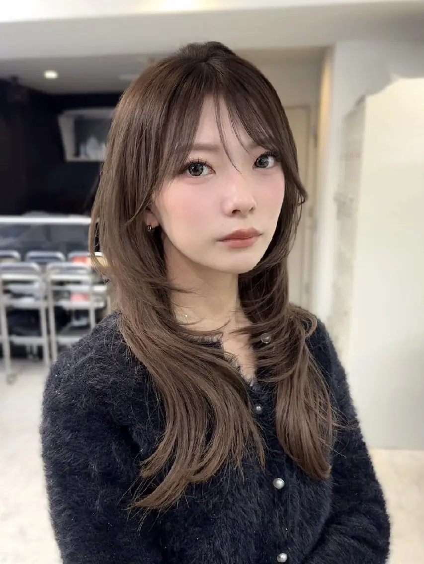 ロング カラー 顔まわりレイヤー 顔周りカット 髪質改善 韓国風ヘア レイヤーカット カット ヘアカラー トリートメント レイヤー×艶髪特化 代表 西村功平のヘアスタイル