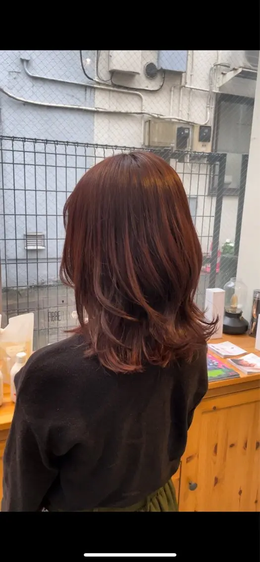 セミロング カラー ブラウンカラー レッドカラー レッドブラウン カット ヘアカラー トリートメント EARTH菊名店👾 ひらのすぐるのヘアスタイル