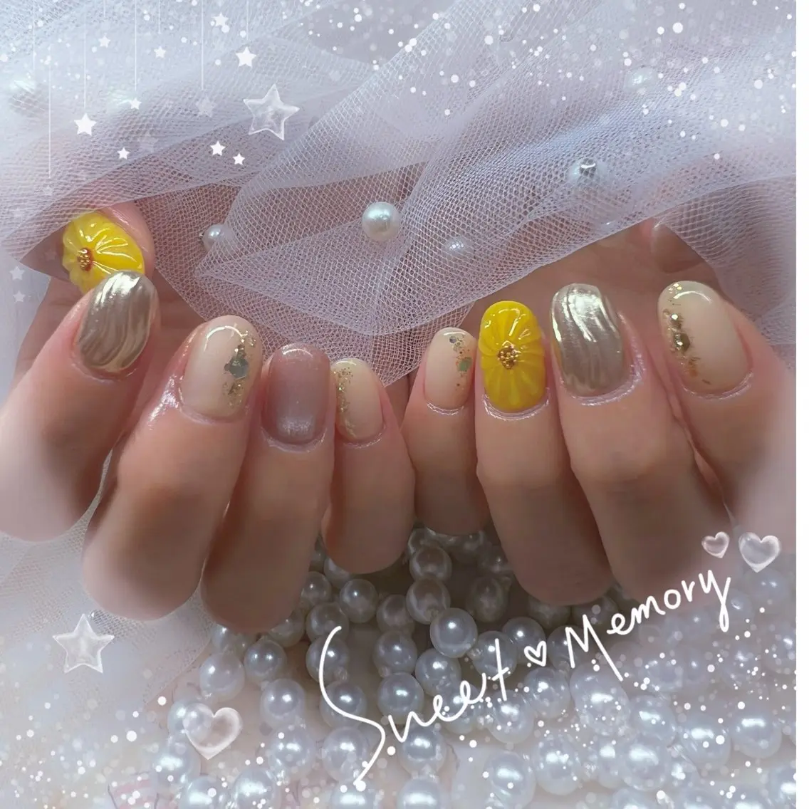 ネイル チークネイル フレンチネイル ガーリー ガラスフレンチ グラデーション ハンドネイル ハンドケア Chill Nailsalonのネイルデザイン