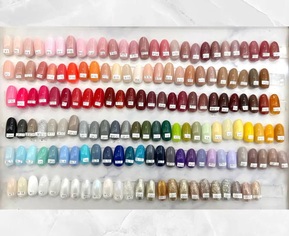 ネイル ジェルネイル LUCULIA🫧 🐇Shimizuのネイルデザイン