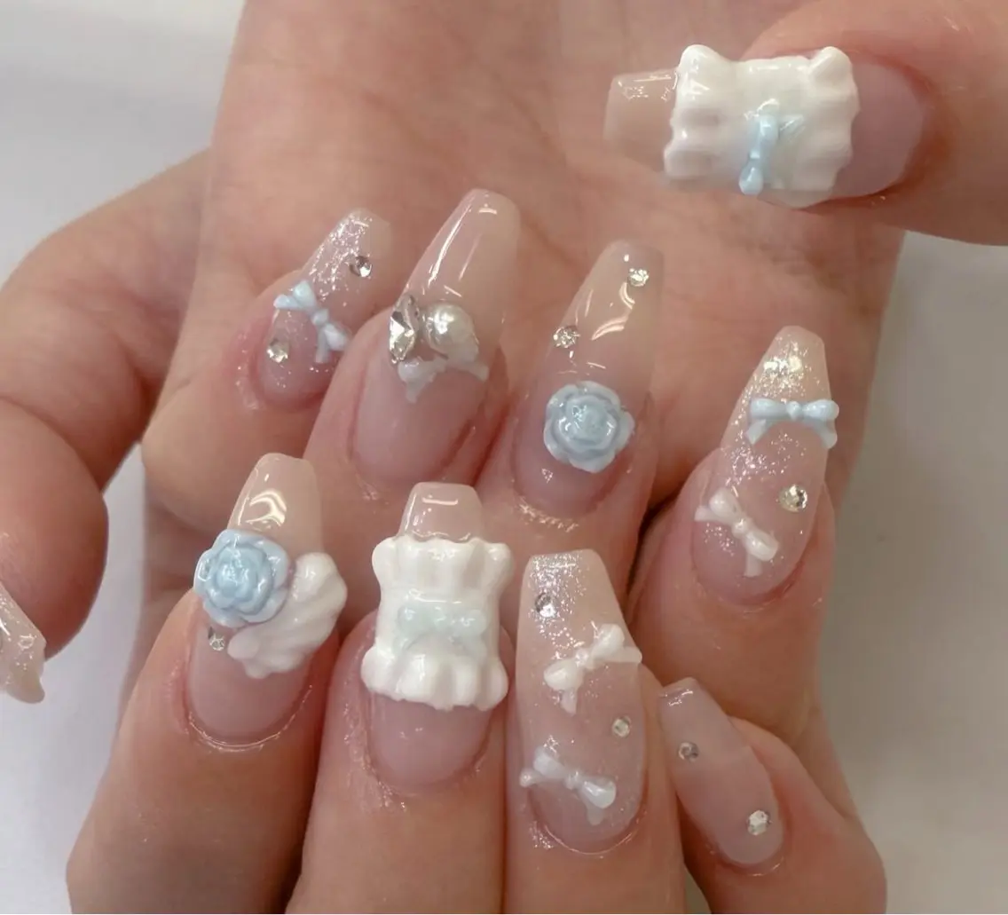 ネイル アートネイル フラワーネイル フレンチネイル ジェルネイル グラデーション ハンドネイル Ryu Nail NekoChanのネイルデザイン