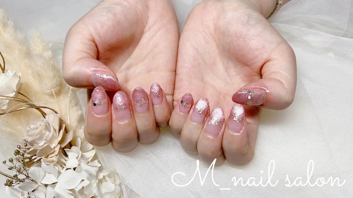 ネイル シンプルネイル M_ nail salonのネイルデザイン