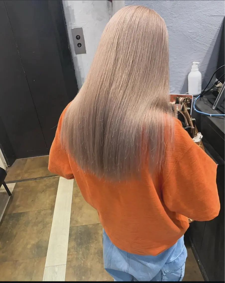 ロング カラー ヘアカラー 寺田 蒼志のヘアスタイル