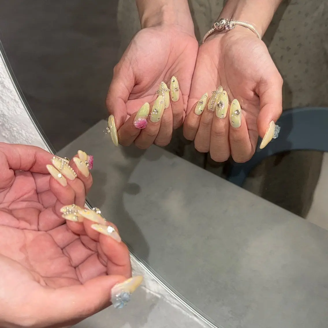 ネイル 💖𝓜𝓲𝓸 /8月予約受付中💖のネイルデザイン