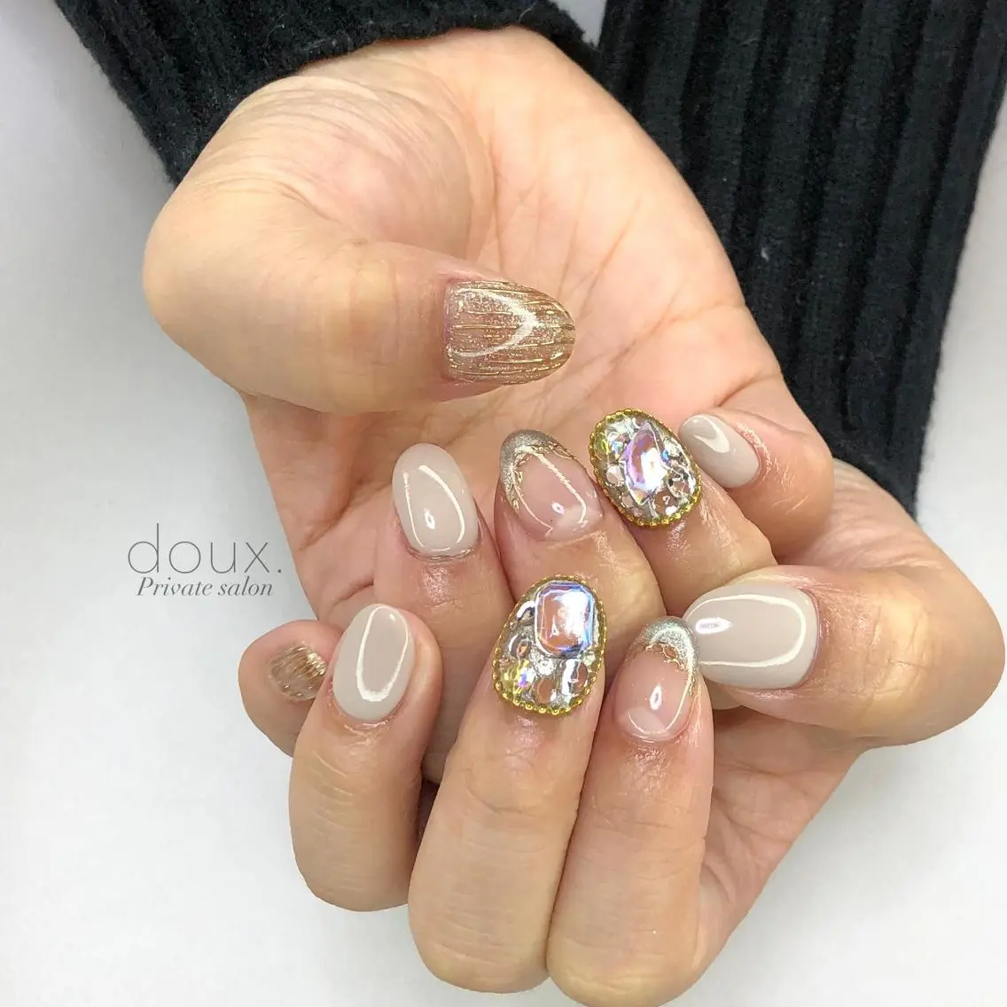 ネイル ミラーネイル doux. nailのネイルデザイン