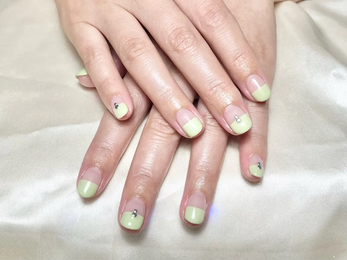ネイル 持ち込み ハンドネイル BellaLuna 高橋のネイルデザイン