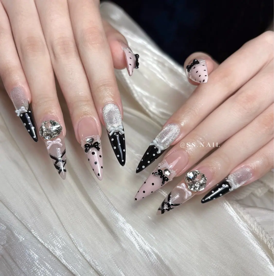 ネイル ハンドネイル Ss.nail studio🍒のネイルデザイン