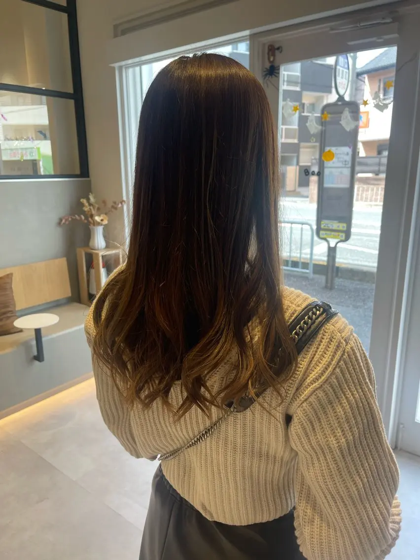 ロング カラー 城間 晴人のヘアスタイル