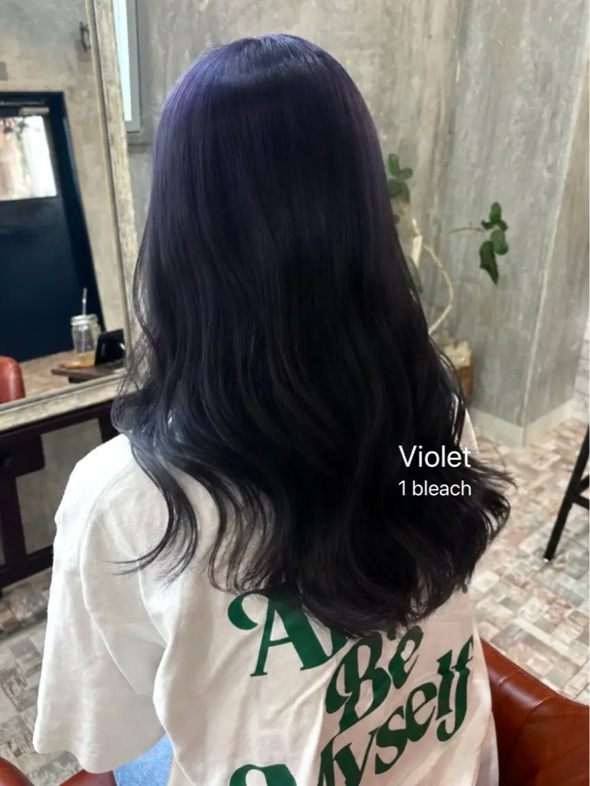 ロング カラー ブリーチ ヘアカラー botan🎀 harunaのヘアスタイル