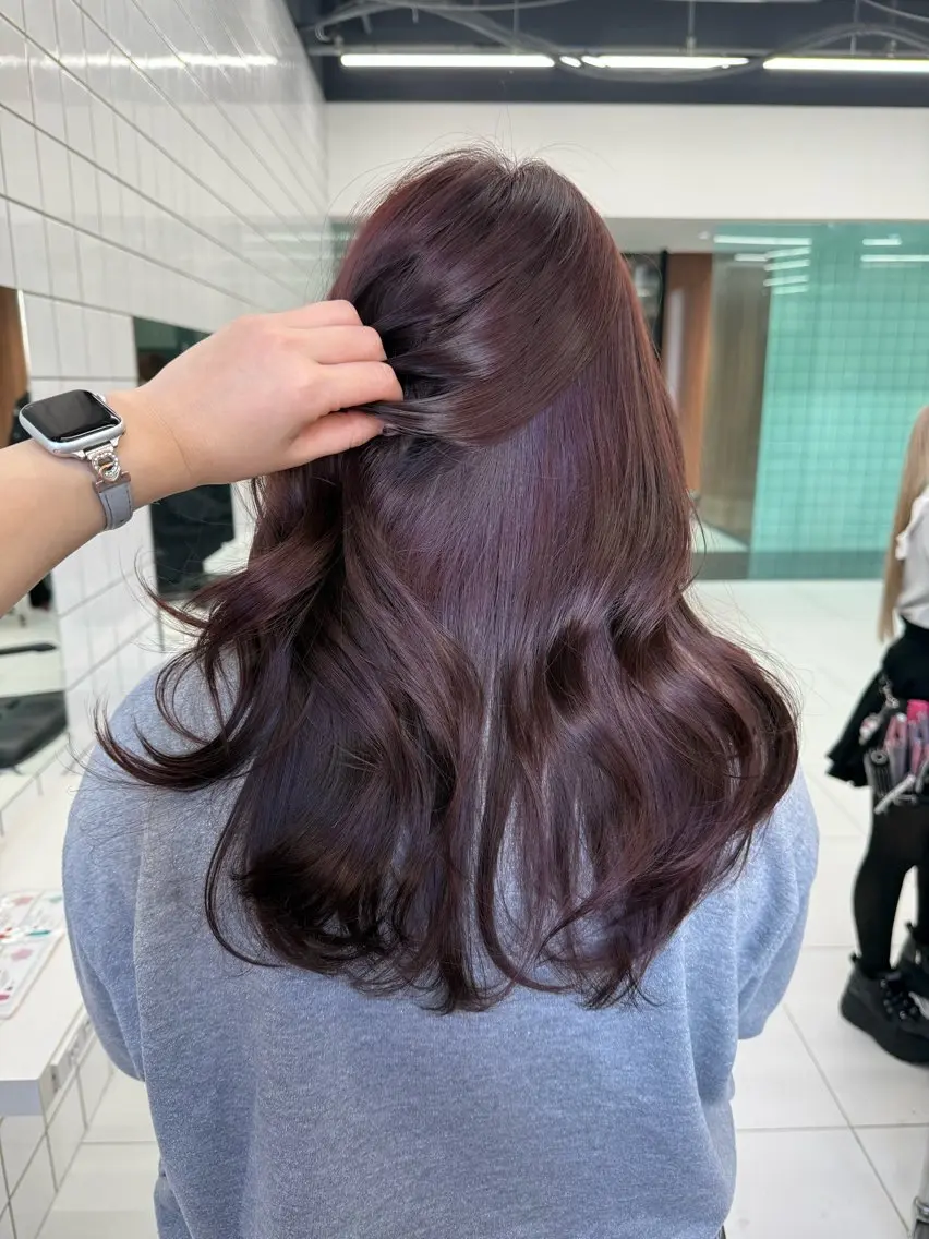 ロング カラー ブリーチ 透明感カラー ダブルカラー ラベンダーカラー ブリーチなしカラー 𝑨𝑲𝑶 🍒/ 盛れる韓国ヘアのヘアスタイル