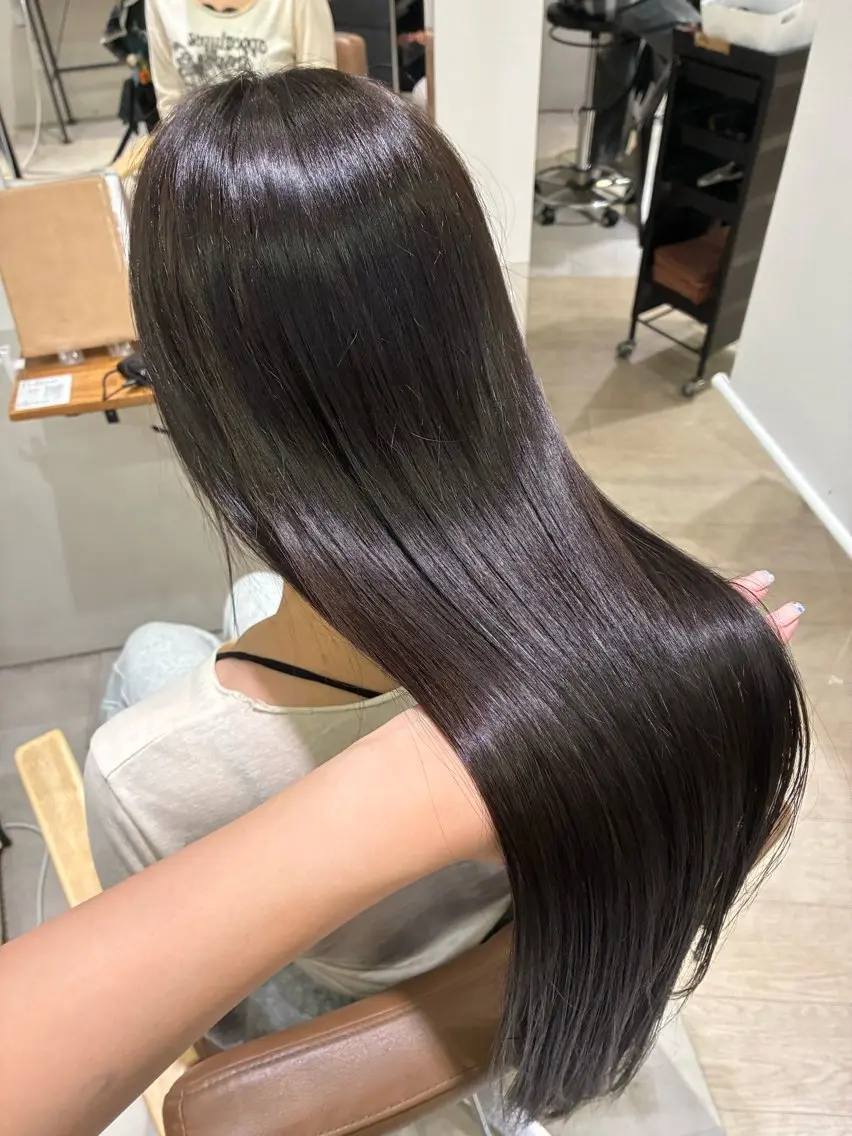 ロング カラー ラベンダーカラー ヘアカラー 髪質改善✨ karinaのヘアスタイル