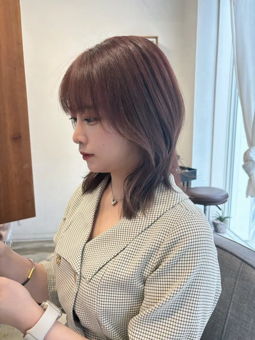 ミディアム カラー カット ヘアカラー トリートメント 【韓国レイヤー特化 ハッシュカット】のヘアスタイル