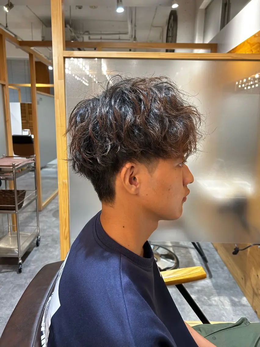 メンズ メンズパーマ 黒川 真裕のヘアスタイル