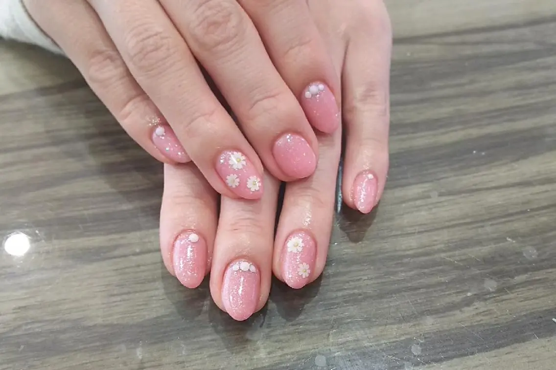 ネイル ストーンネイル Progress Nailのネイルデザイン