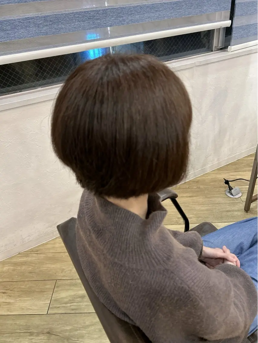 ショート カラー バイオレットカラー 【アトレ藤沢】矢野 素子のヘアスタイル