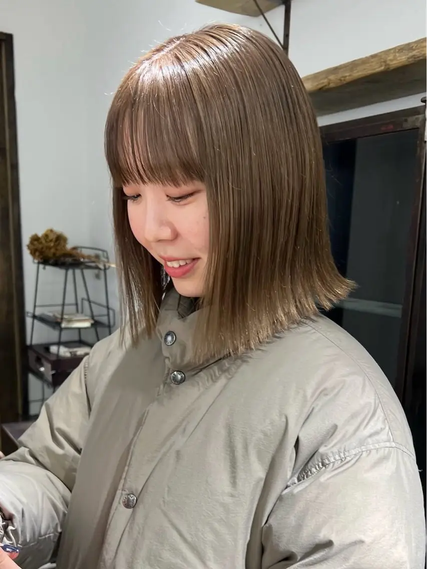 ミディアム ボブ 長めボブ 外ハネヘア 長沼 咲輝のヘアスタイル