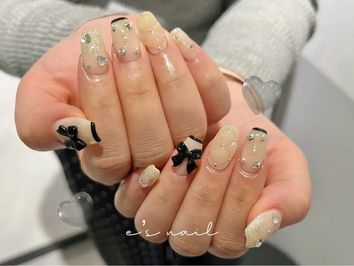 ネイル ハンドネイル ハンドケア e’s nail Lumièreのネイルデザイン