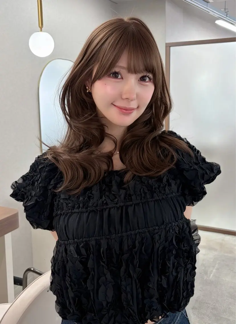 ミディアム カラー ミディアムレイヤー ブラウンカラー チョコレートブラウン 韓国風ヘア レイヤーカット カット ヘアカラー トリートメント 藤野 結衣のヘアスタイル