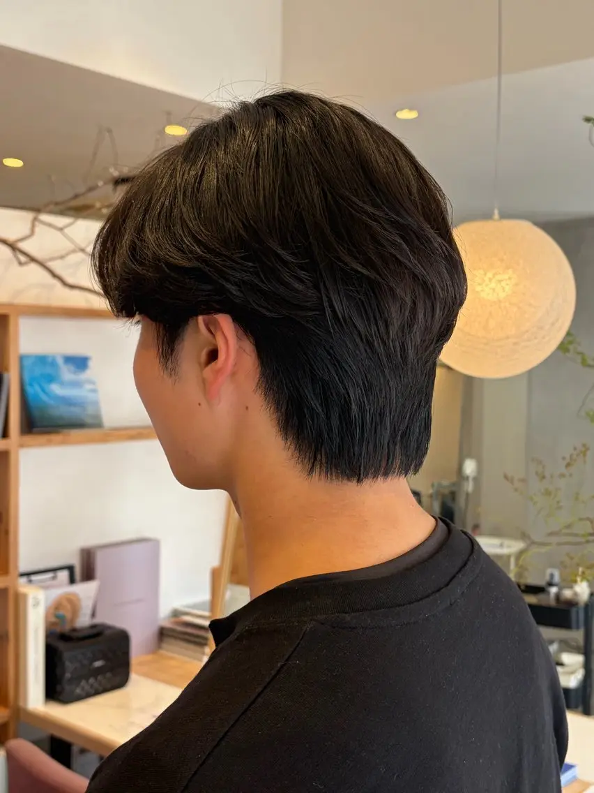 ミディアム ミディアムパーマ カット ヘッドスパ 坂田 睦月のヘアスタイル