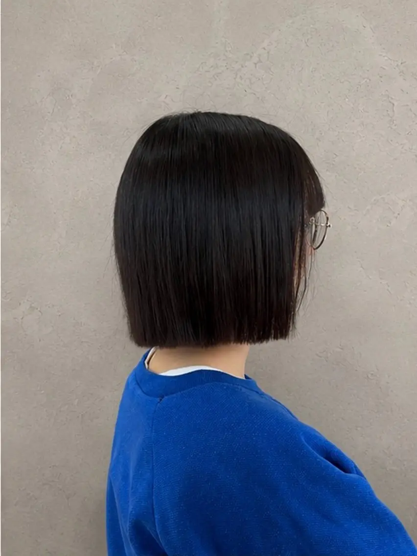 ショート 切りっぱなしボブ ボブ カット 石橋 桃花のヘアスタイル