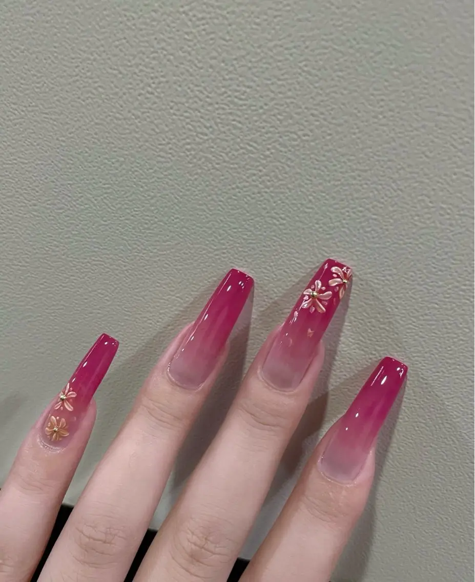 ネイル フレンチネイル ラメ(グリッター) ラメグラデーション マグネットネイル 持ち込み Unicorn Nail原宿表参道のネイルデザイン