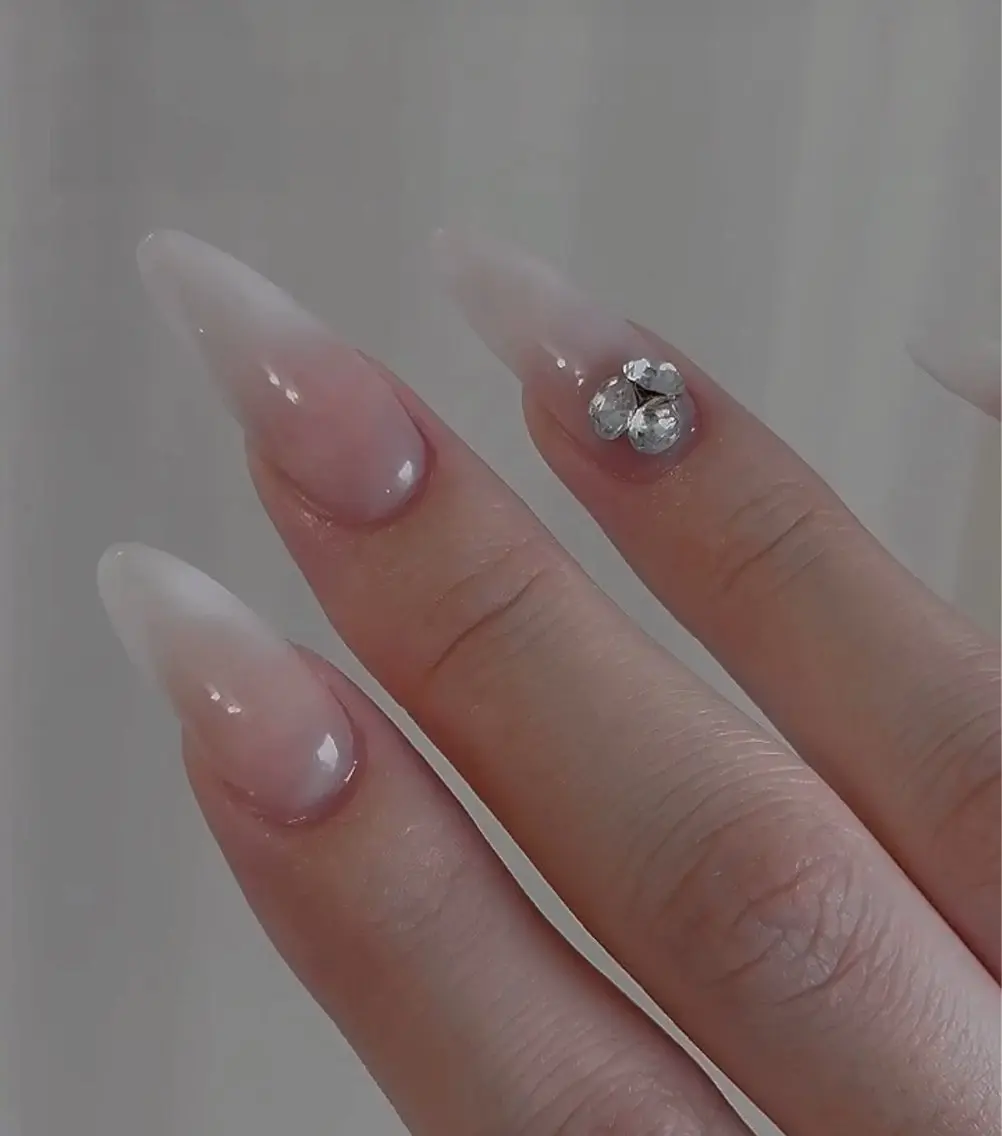 ネイル ハンドネイル nail salon Y²🐻板谷のネイルデザイン