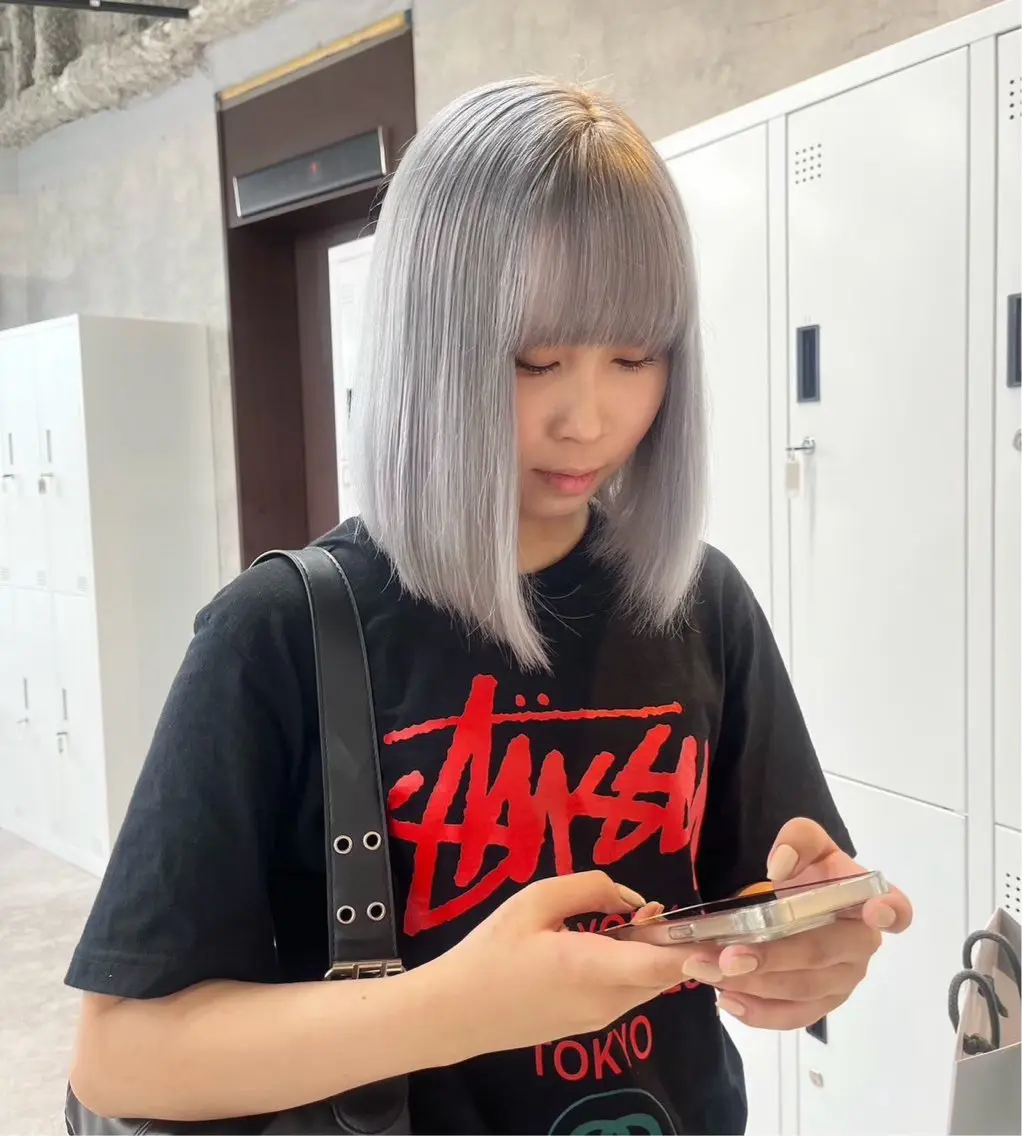 ミディアム カラー limit ユイカ/ ハイトーンカラー💫のヘアスタイル