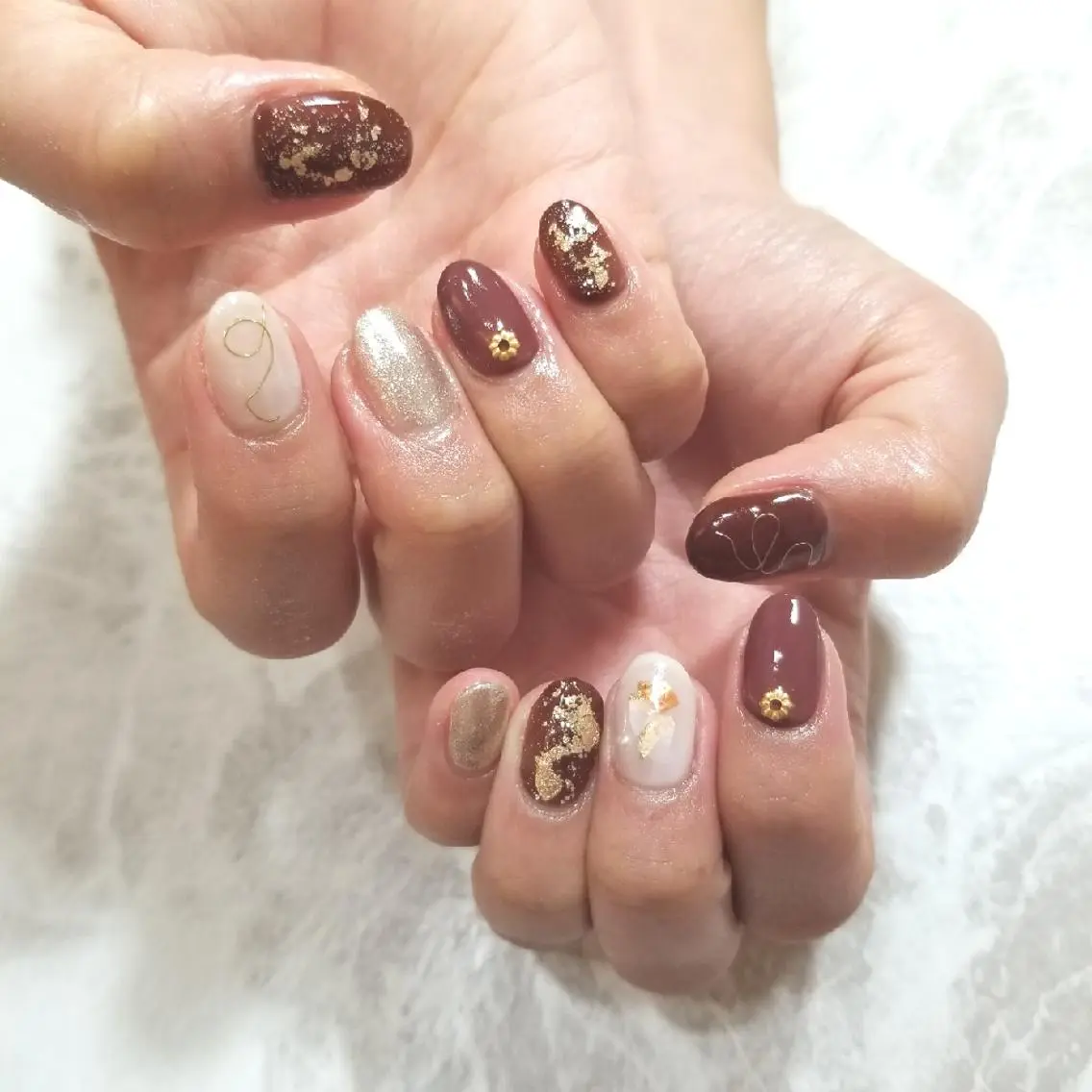 ネイル ニュアンスネイル ハンドネイル nijiiro🌈 サトウのネイルデザイン