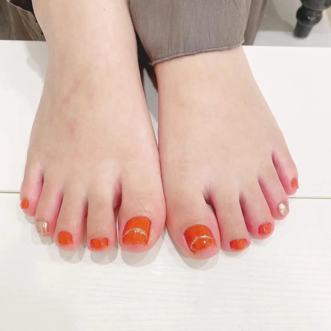ネイル オレンジ ハンドネイル 薦田 葵のネイルデザイン