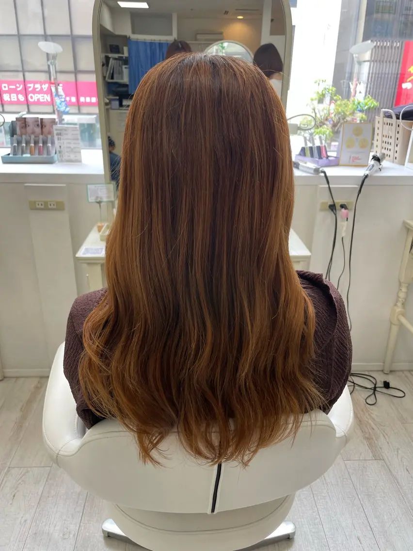 ロング ヘアカラー トリートメント 町田 あみのヘアスタイル