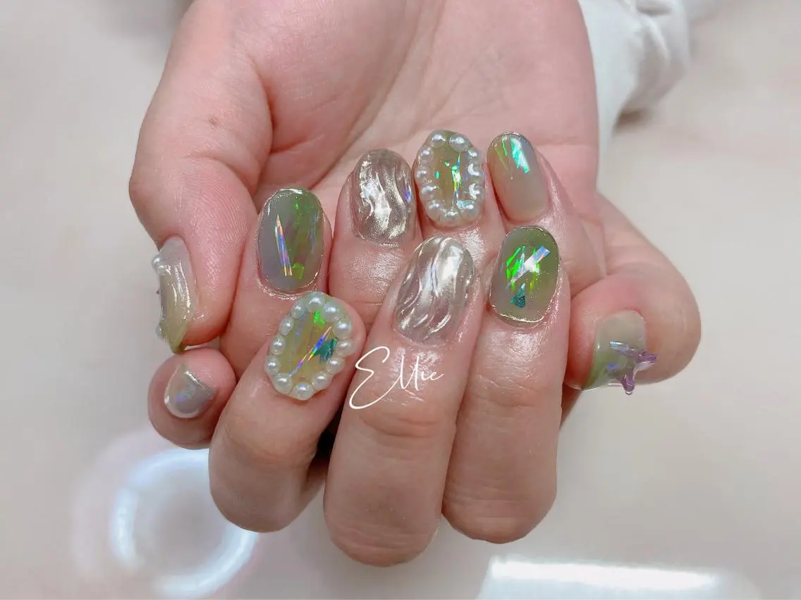 ネイル ハンドネイル ハンドケア 閨匠ビューティサロン 新橋店♡Ellieのネイルデザイン
