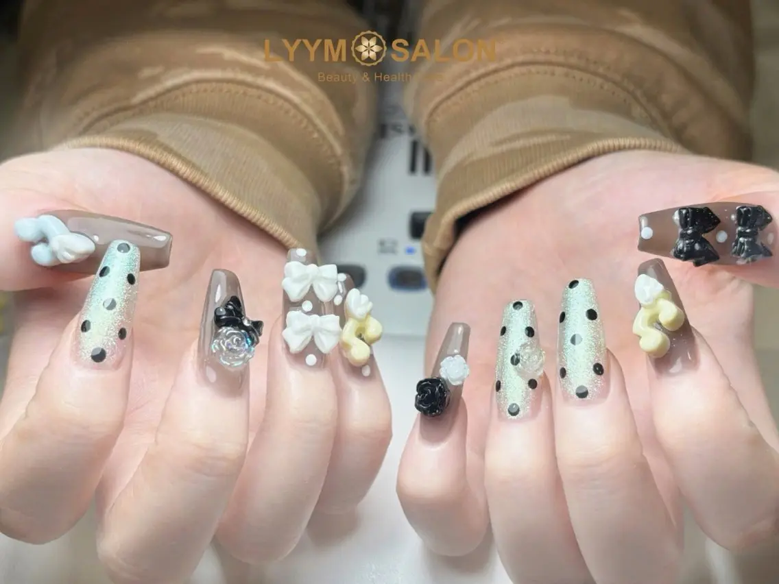 ネイル ドット ガーリー 韓国ネイル リボン ハンドネイル LYYM Salonのネイルデザイン