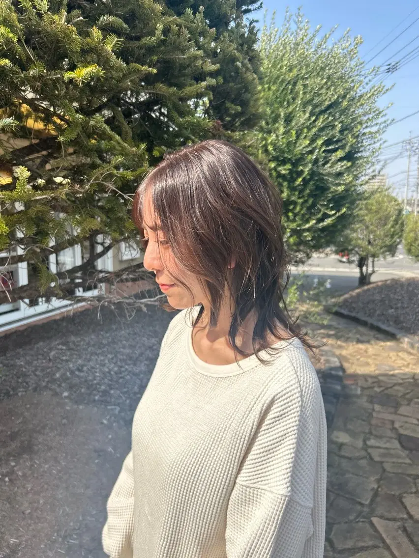 ミディアム カット ヘアカラー Flat /rina🧸のヘアスタイル