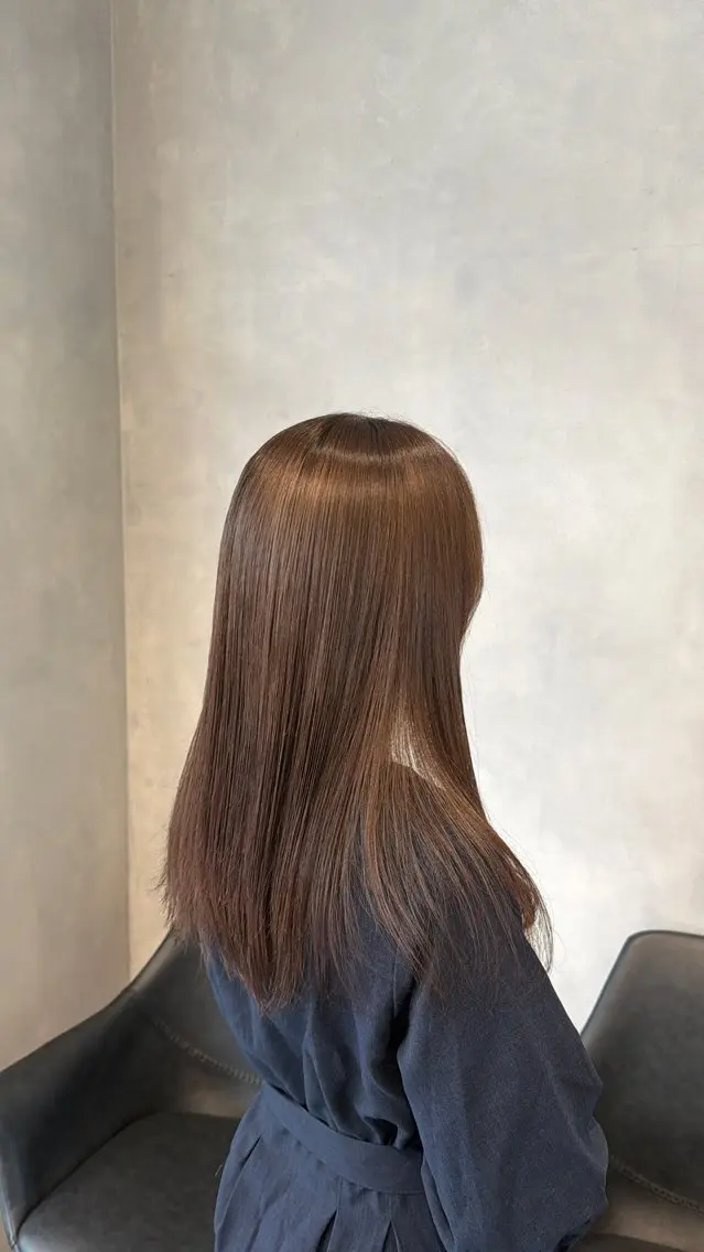 カラー ベージュカラー ブラウンカラー ヘーゼル ヘアカラー トリートメント 井野 彩加のヘアスタイル