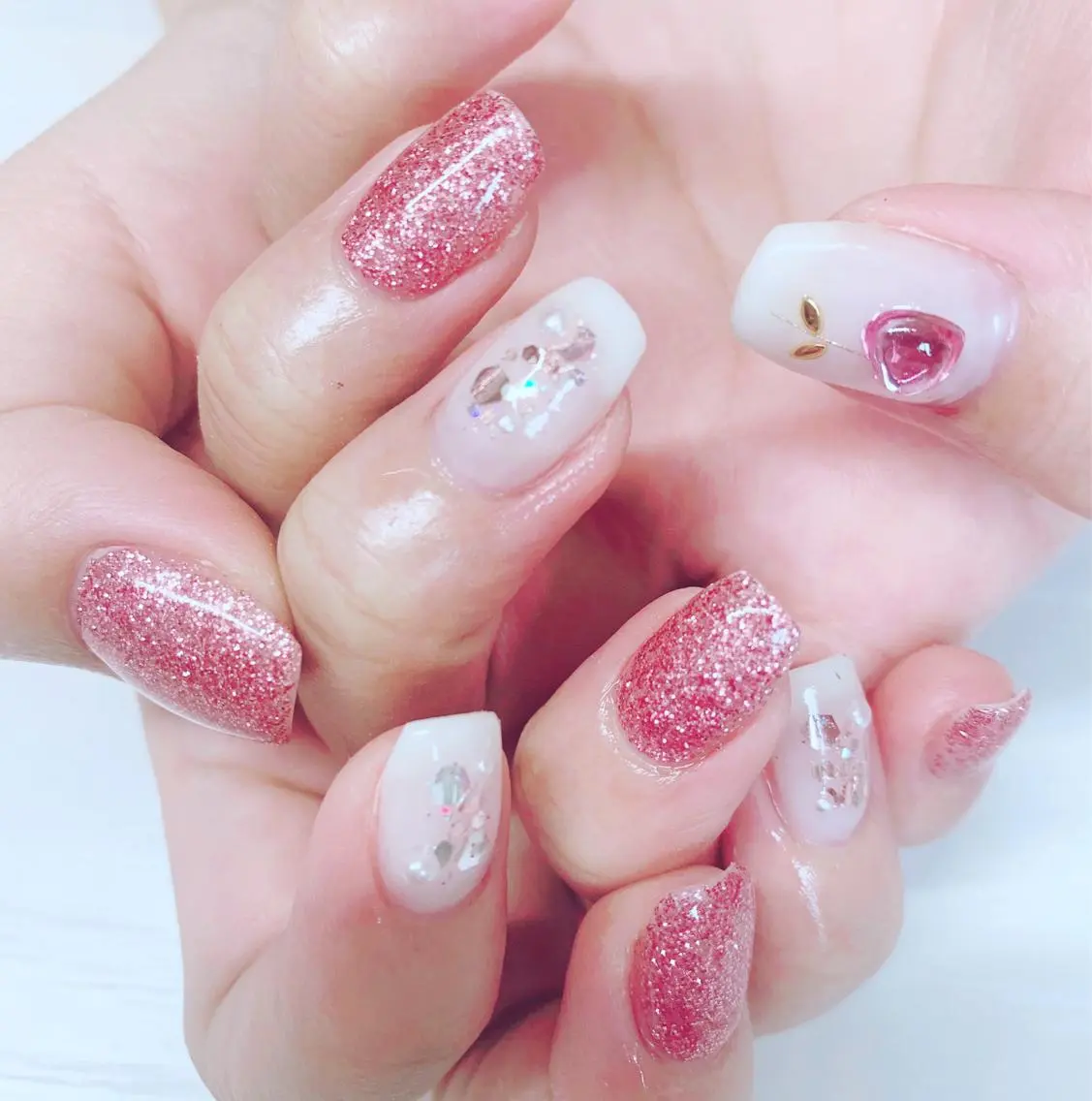 カラー ネイル ハンドネイル Cozy_ ilumのネイルデザイン