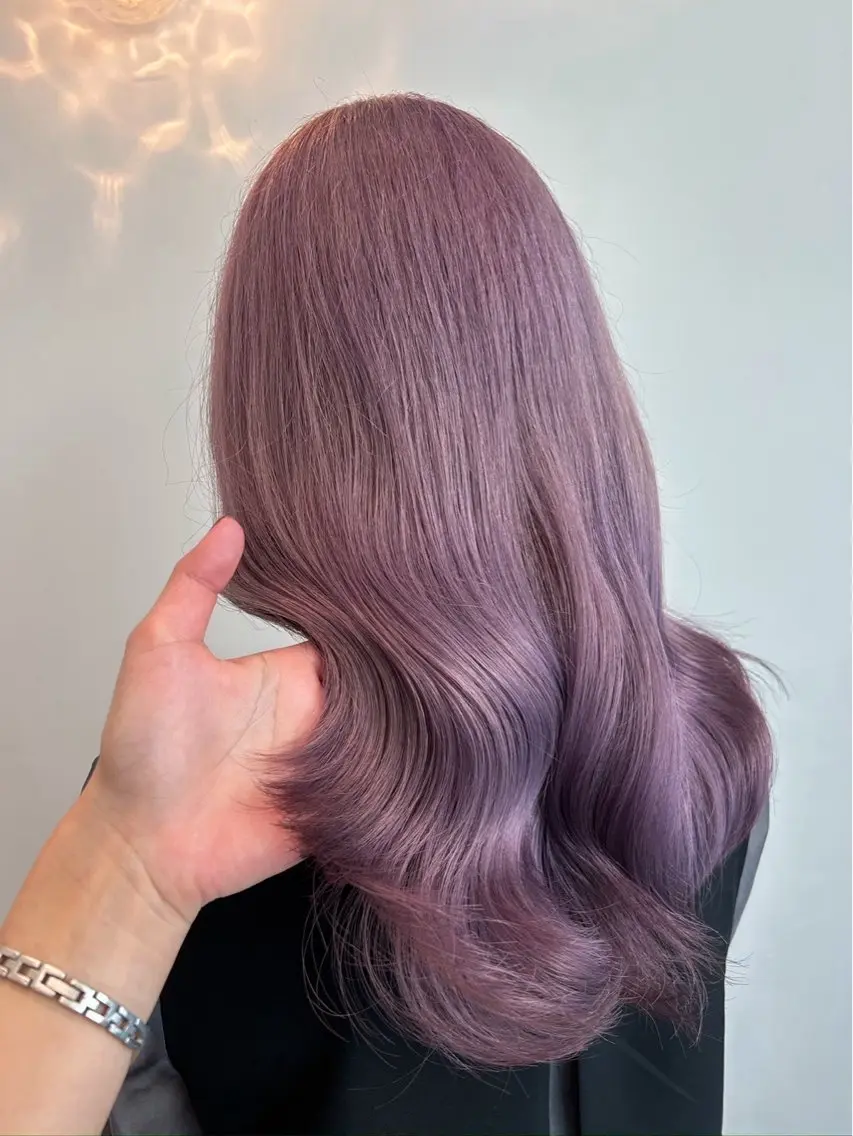 ロング カラー 齋藤 涼葉のヘアスタイル