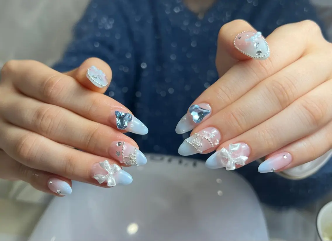 ネイル ボルドー ブラウン チークネイル ドット フットネイル ハンドネイル ハンドケア VAN NAIL 海老名展のネイルデザイン