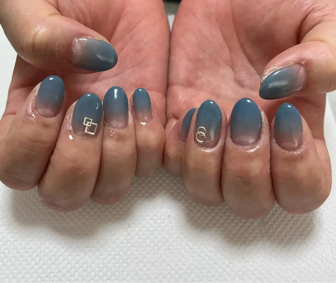 ネイル シンプルネイル nail M&Tのネイルデザイン