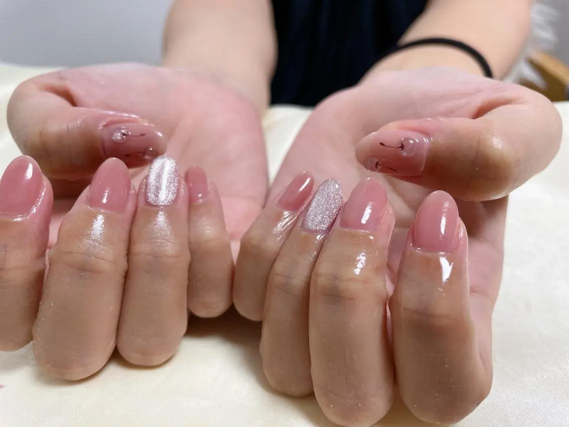 ネイル ハンドネイル mogunail &blowのネイルデザイン