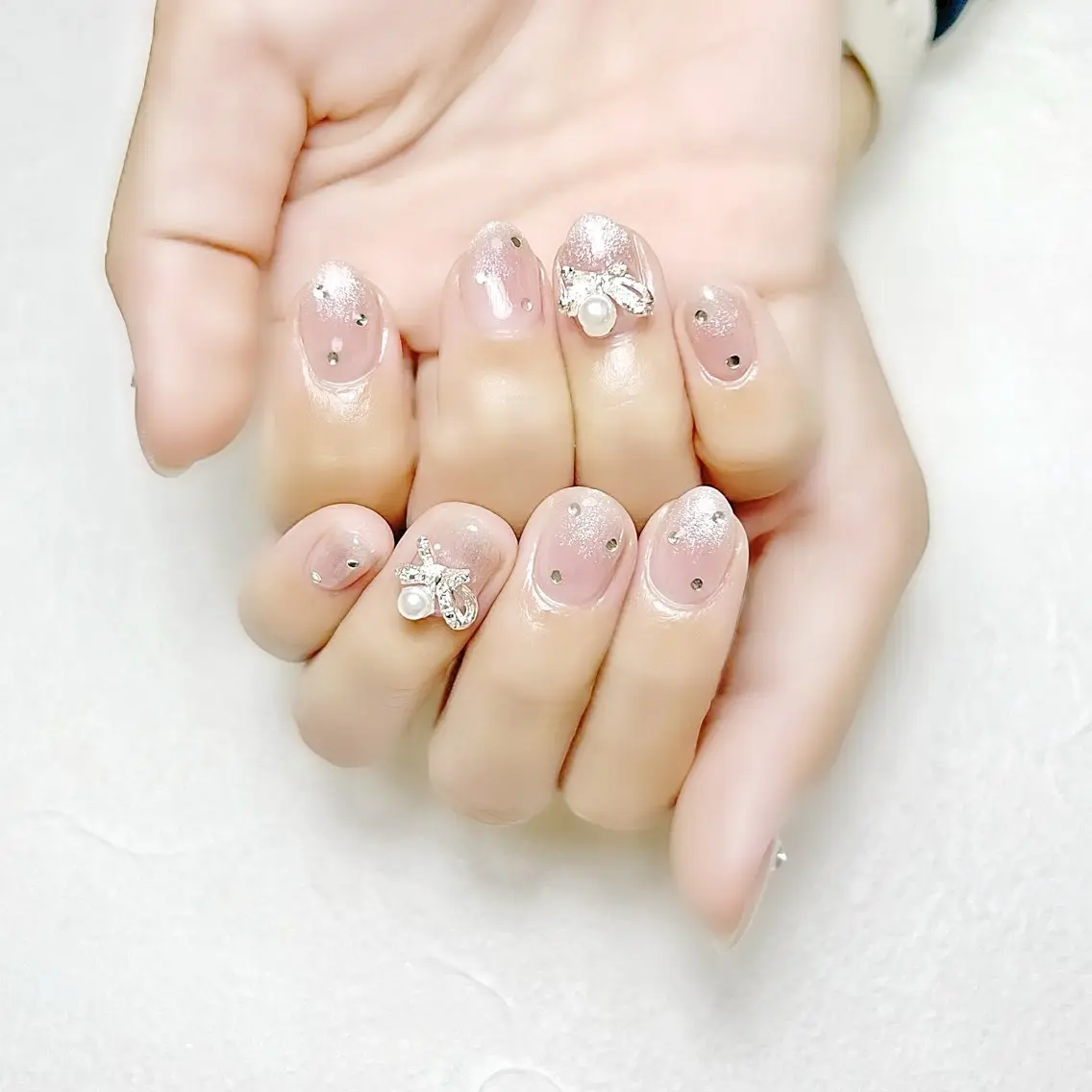 ネイル チークネイル マグネットネイル ピンク ワンホンネイル rouse nail RISATOのネイルデザイン