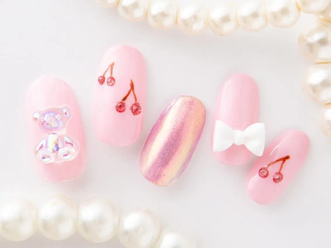 ネイル Tiary Nail Fのネイルデザイン