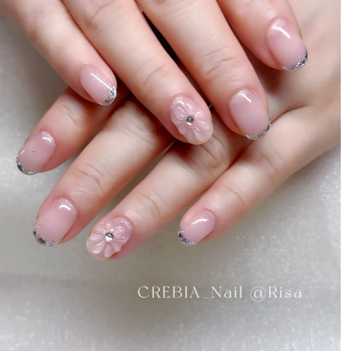 ネイル フレンチネイル ガラスフレンチ 持ち込み ハンドネイル CREBIA Nailのネイルデザイン