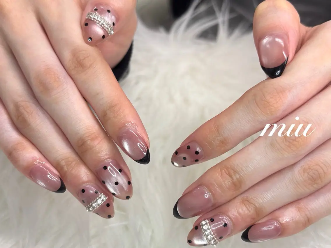 ネイル ハンドネイル miunail🍒 mioのネイルデザイン