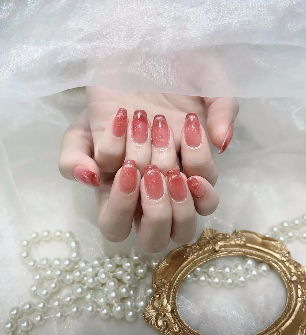 ネイル VIVIAN リサのネイルデザイン