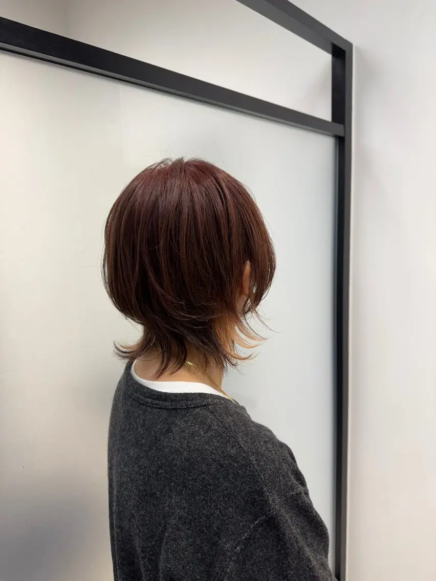 ミディアム くせ毛 レイヤーカット ウルフカット カット 🩵MAI🩵 レイヤーカットのヘアスタイル
