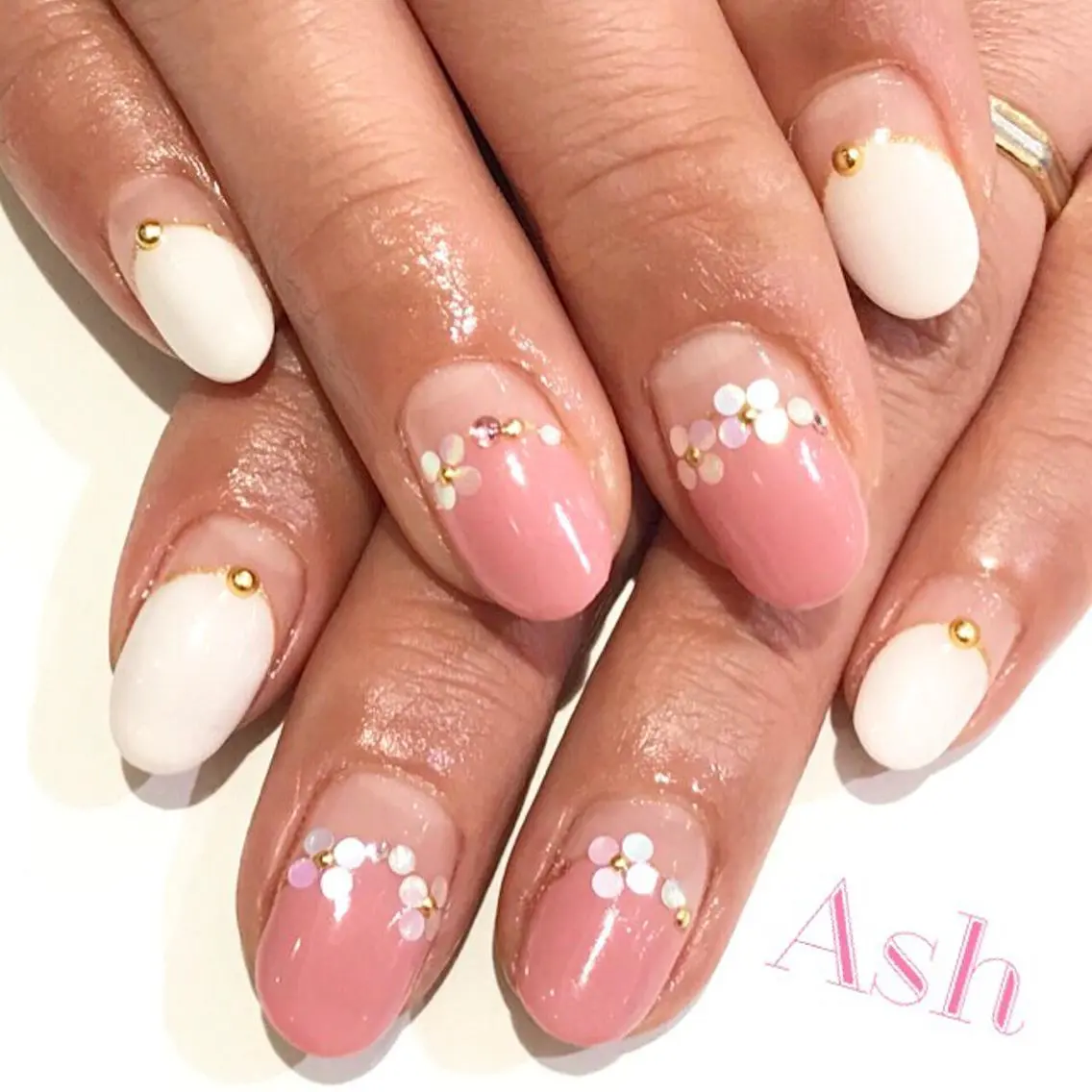 ネイル フレンチネイル 🩵NORIKO 上品ネイルが得意🩵のネイルデザイン