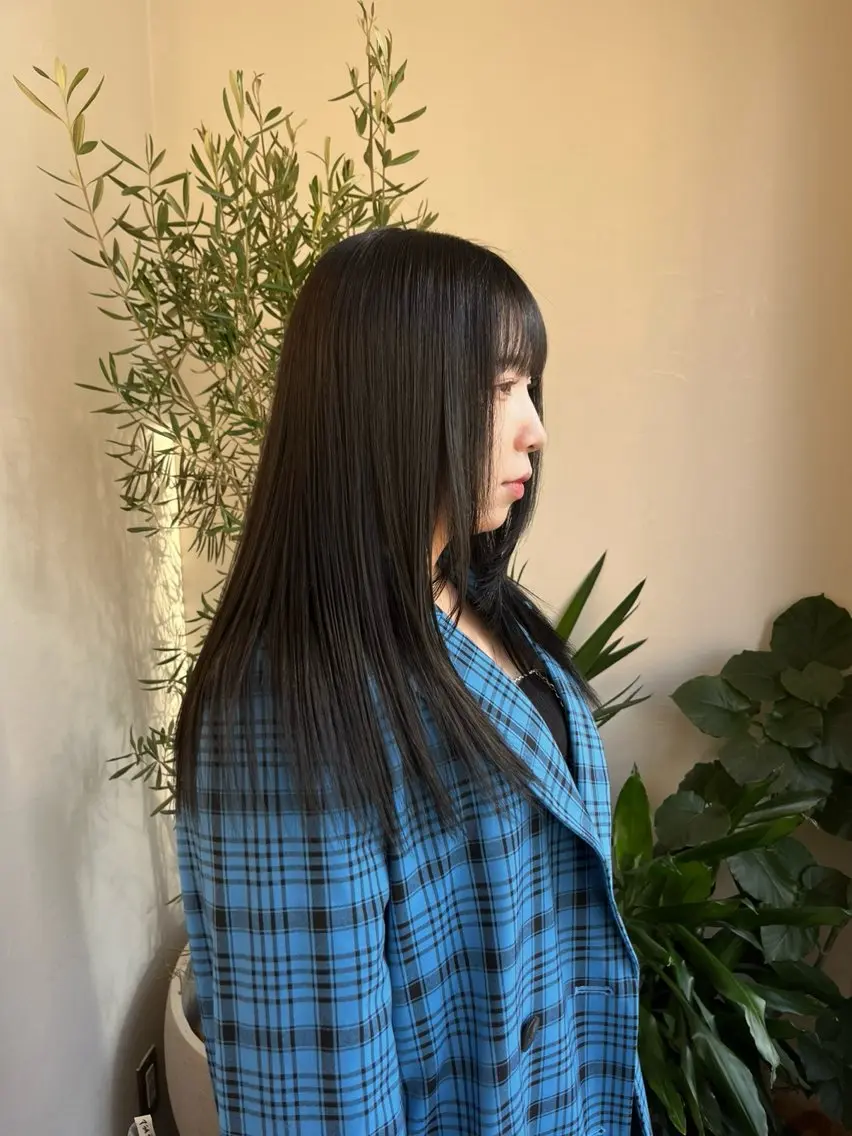 シャンプー+メンテナンスカット👩🏻💈✨️毛先整え(~3cm)カットのメニューです‼️の写真