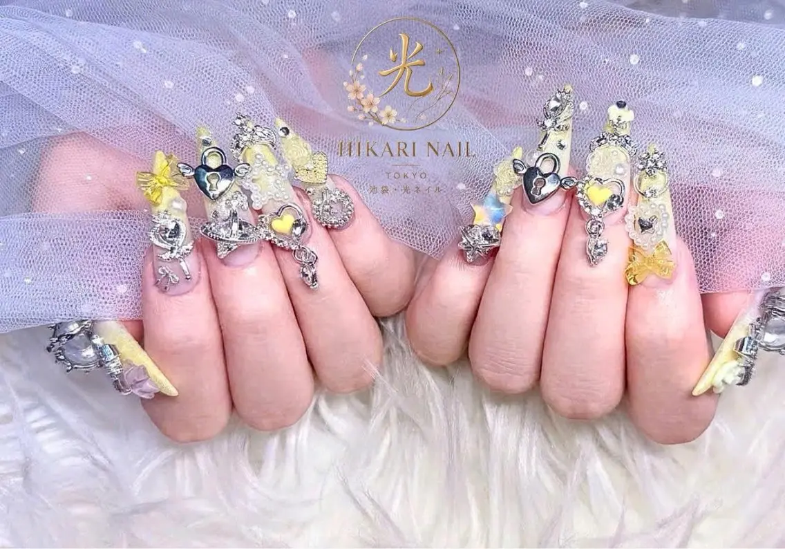 ネイル チークネイル 長さ出し フレンチネイル ガーリー ハロウィン ハンドネイル HikariNail Ikebukuroのネイルデザイン
